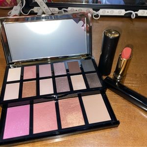 Makeup bundle